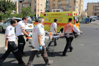  بالصور: إصابة متوسطة لشاب سقط من علو مرتفع في شارع ابرانير بمدينة يافا